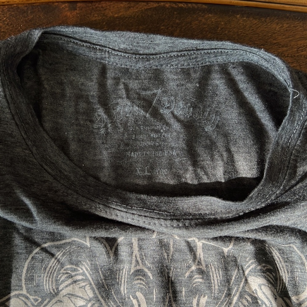 Graphic tshirt - Picture 3 of 4